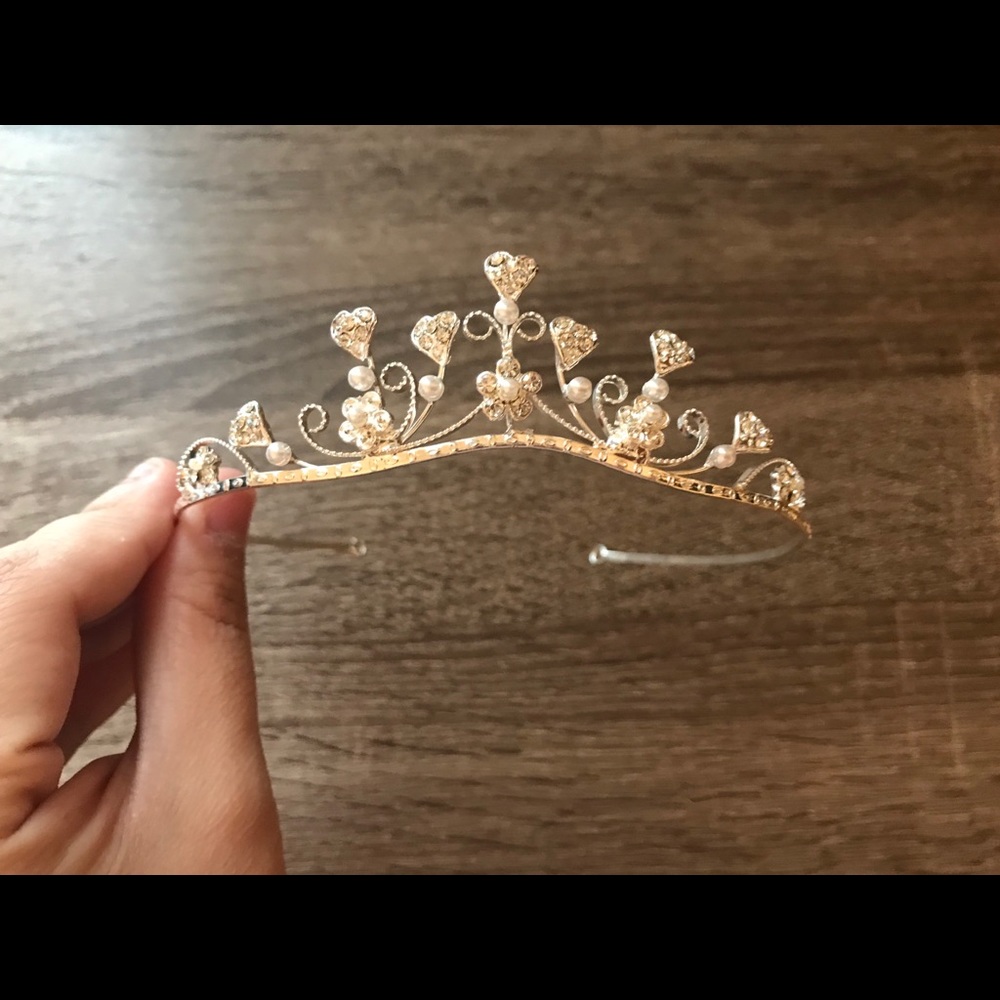 David’s bridal crown